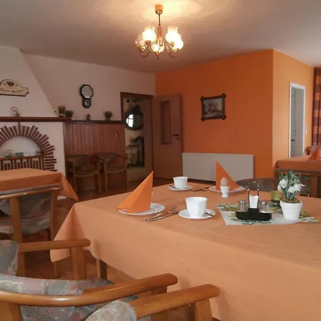 Pensión Gaestehaus Hess - Kleine