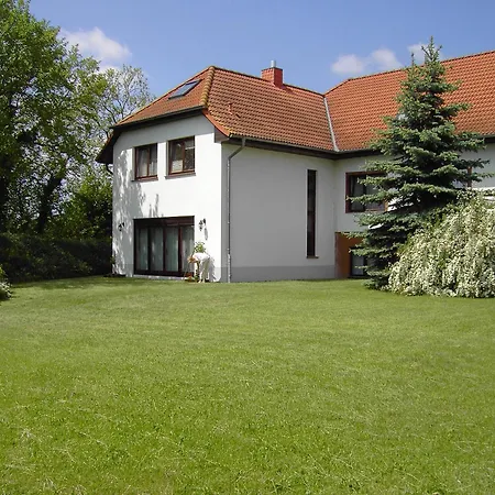 Pensión Gaestehaus Hess - Kleine 3*