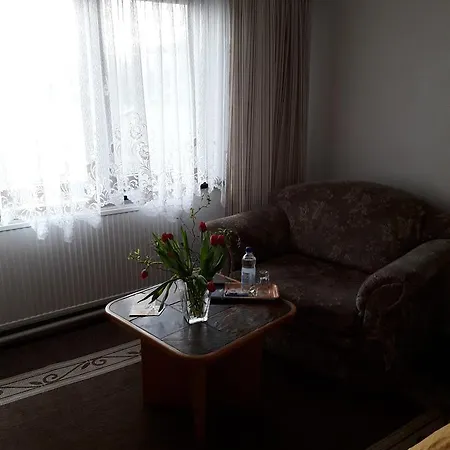 Gaestehaus Hess - Kleine Pensión Güstrow