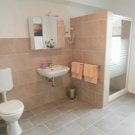 Gaestehaus Hess - Kleine Affittacamere 3*