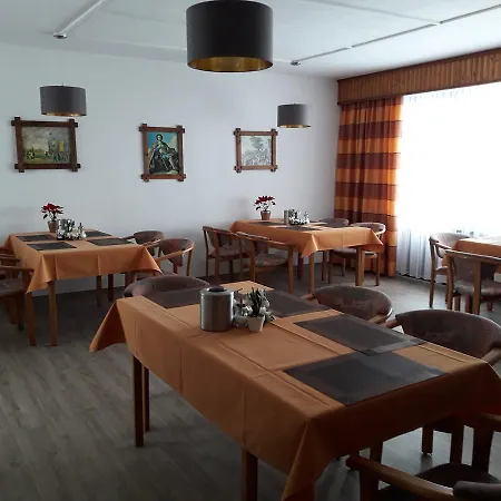 Pensión Gaestehaus Hess - Kleine